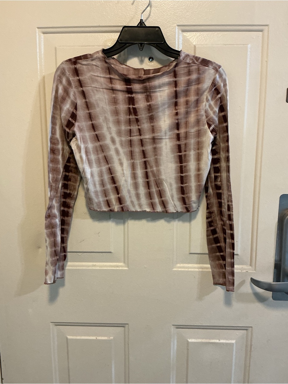 SHEIN Brown & Cream Tie-Dye Long Sleeve Crop Top